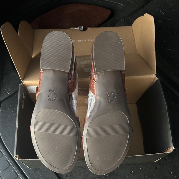 Naturalizer Meesha Women brown sandals - Picture 7 of 7